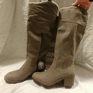 Never worn, Taupe Shoe Carnival riding boots.